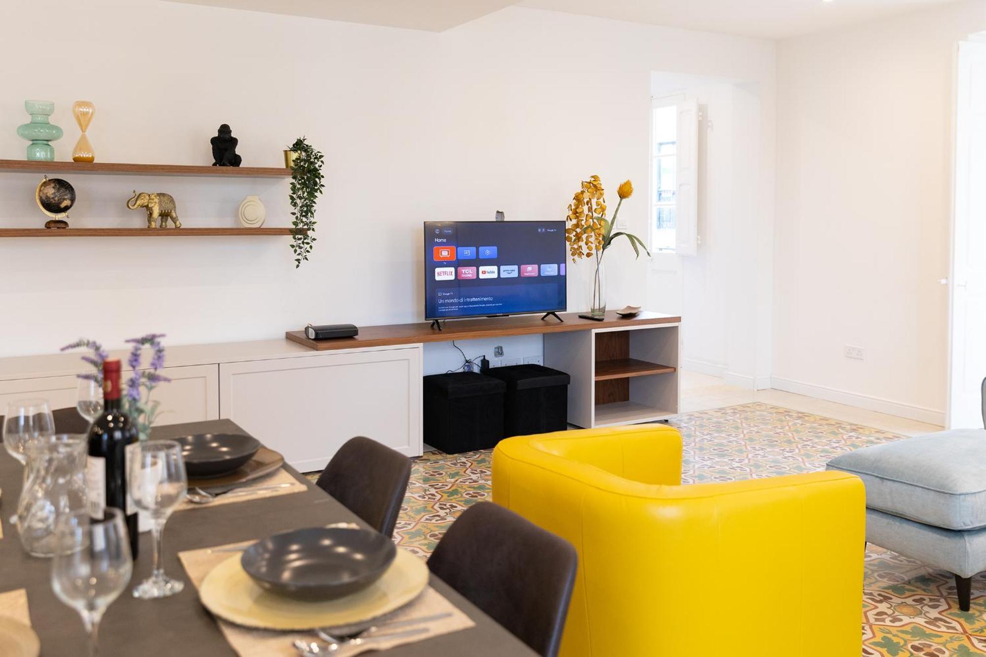Florette Suite Designer Finish With Stunning Lounge Terrace By Arcobnb 일 푸리아나 외부 사진