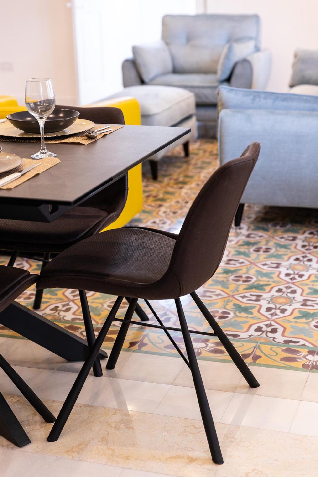 Florette Suite Designer Finish With Stunning Lounge Terrace By Arcobnb 일 푸리아나 외부 사진