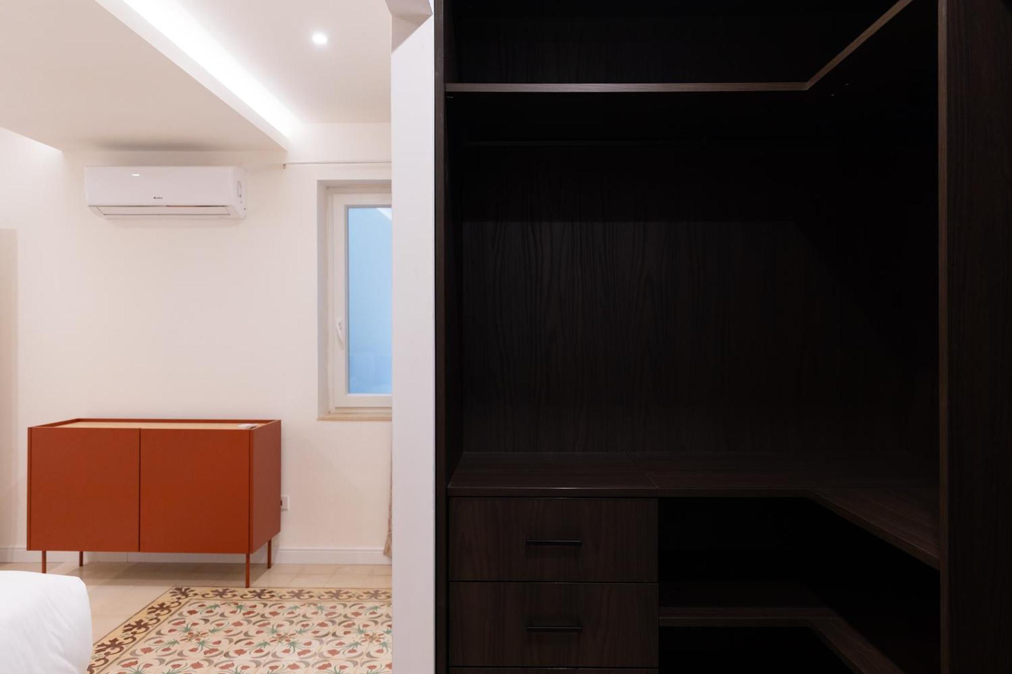 Florette Suite Designer Finish With Stunning Lounge Terrace By Arcobnb 일 푸리아나 외부 사진